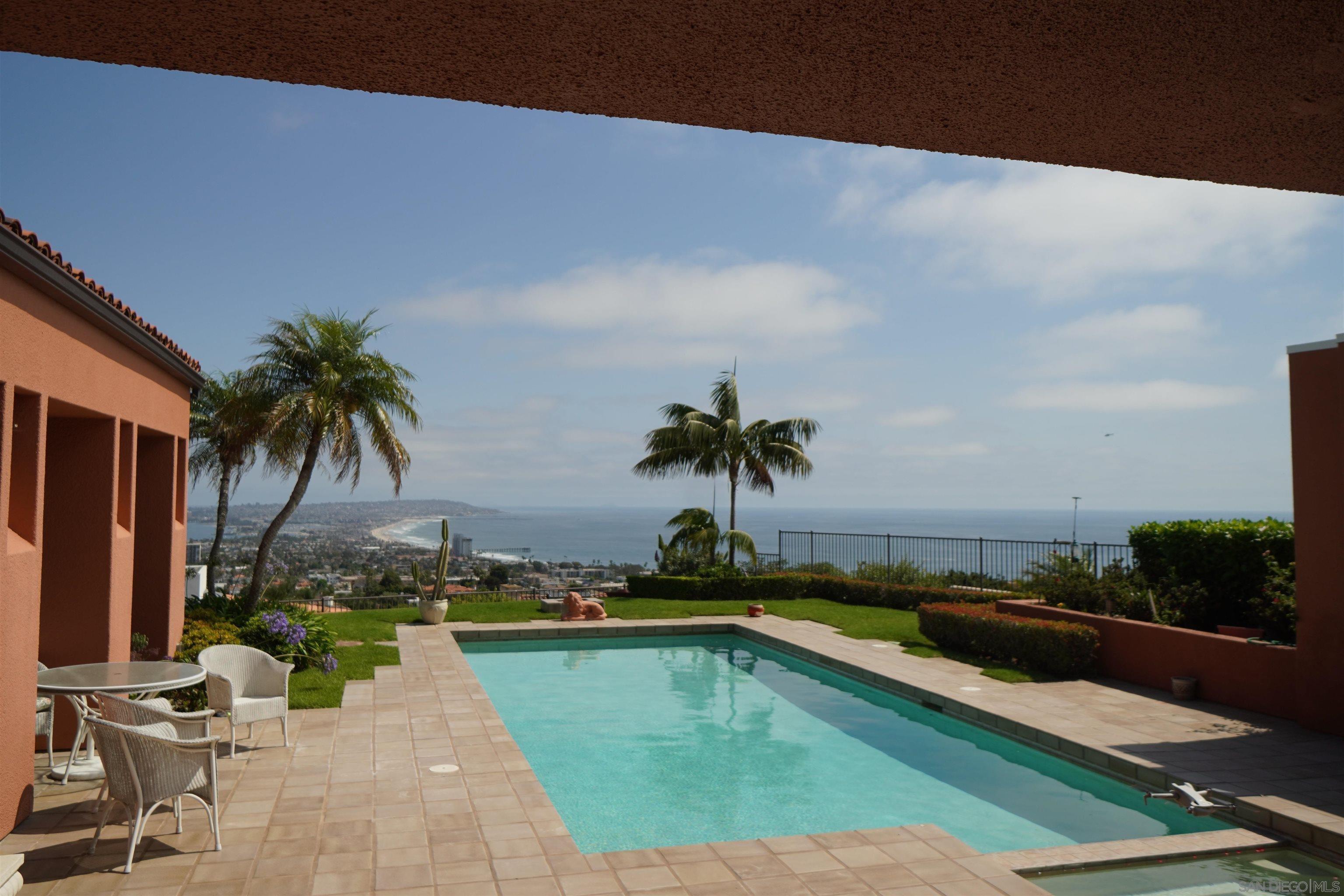 5717 Baja Mar