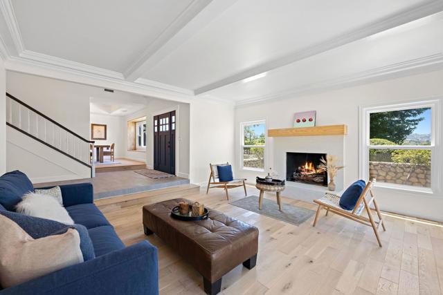 18 Gateview Drive