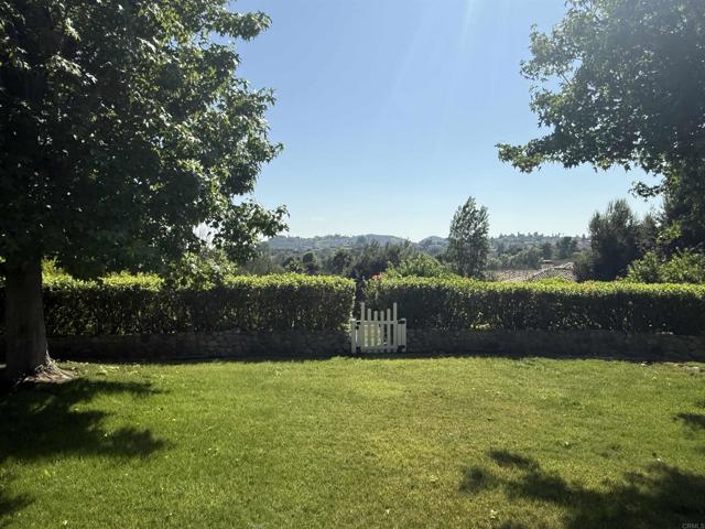 18 Gateview Drive