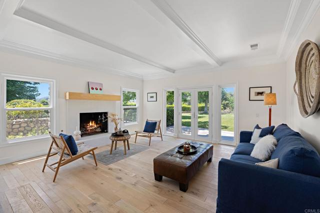 18 Gateview Drive