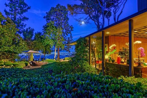 567 GAGE LANE San Diego CA 92106