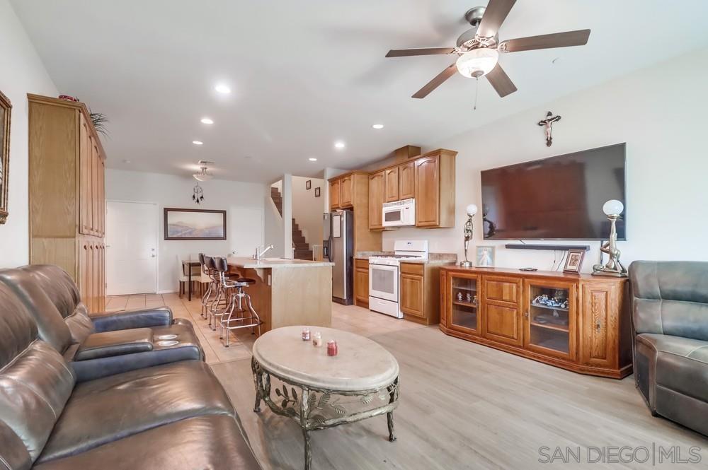 12306 Lakeshore Dr #2