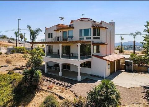 2638 W Victoria Dr Alpine CA 91901