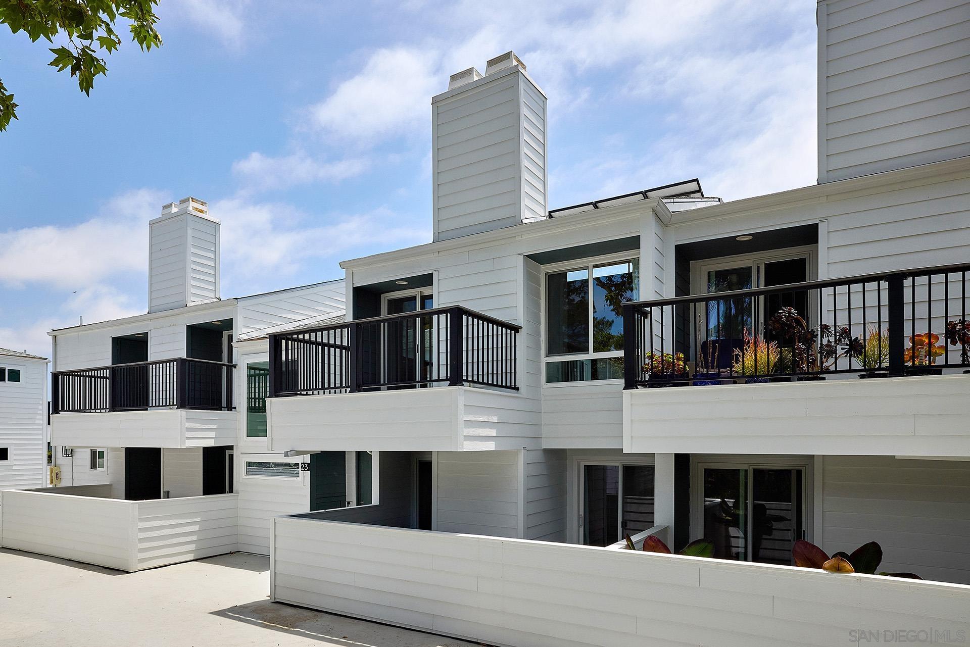 707 S Sierra Ave  23