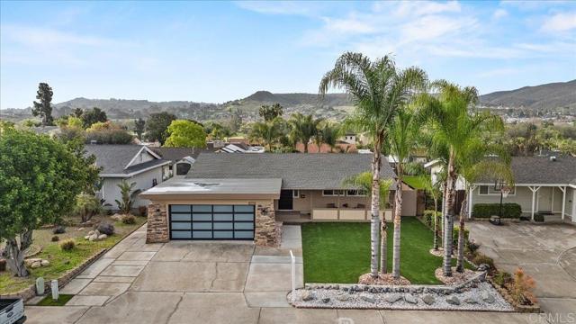 8611 Carlton Oaks Dr