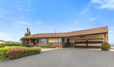 1170 Avocado Avenue Escondido CA 92026