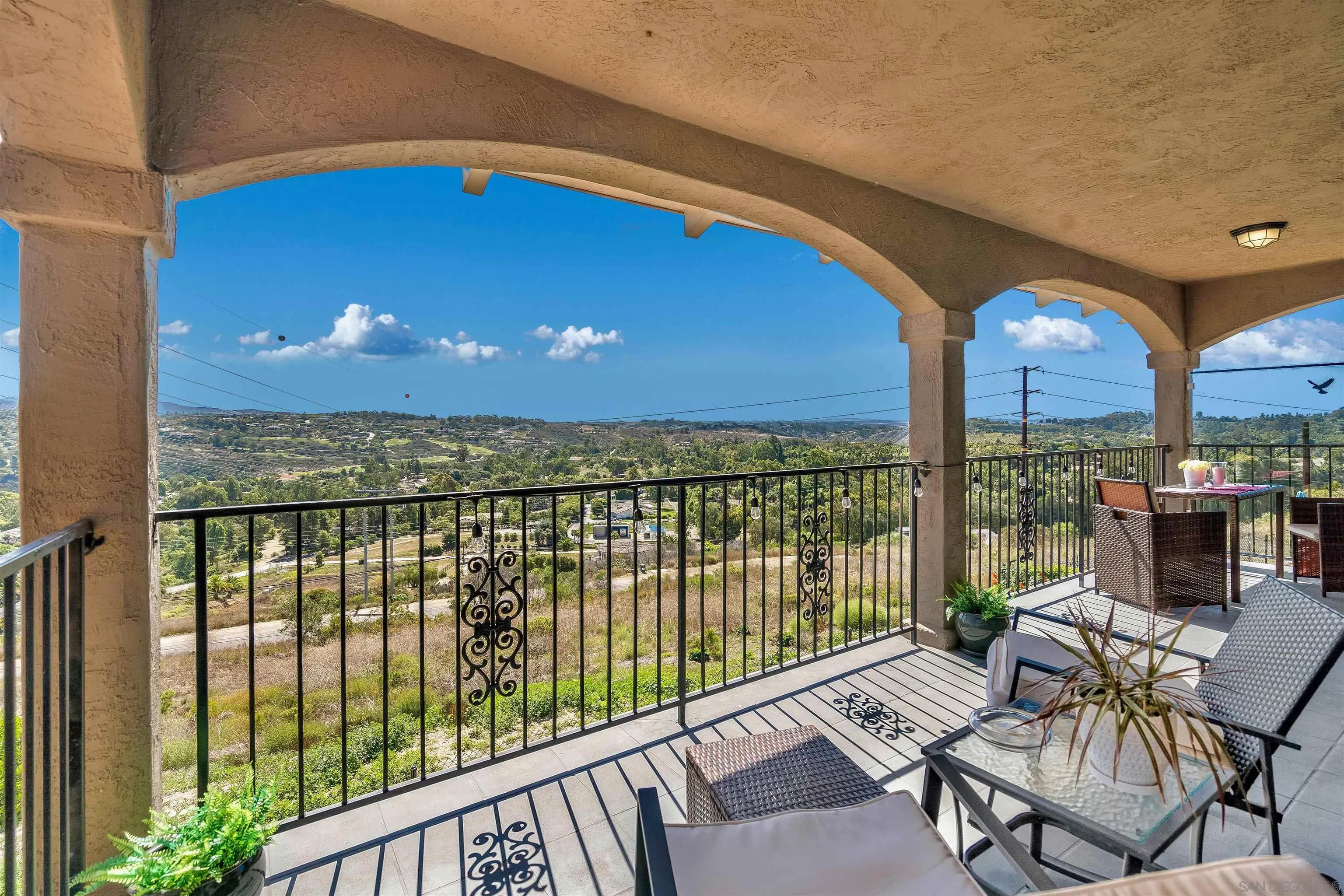 Rancho Santa Fe, California 92067, United States, 4 Bedrooms Bedrooms, ,4 BathroomsBathrooms,Residential,Active,2019