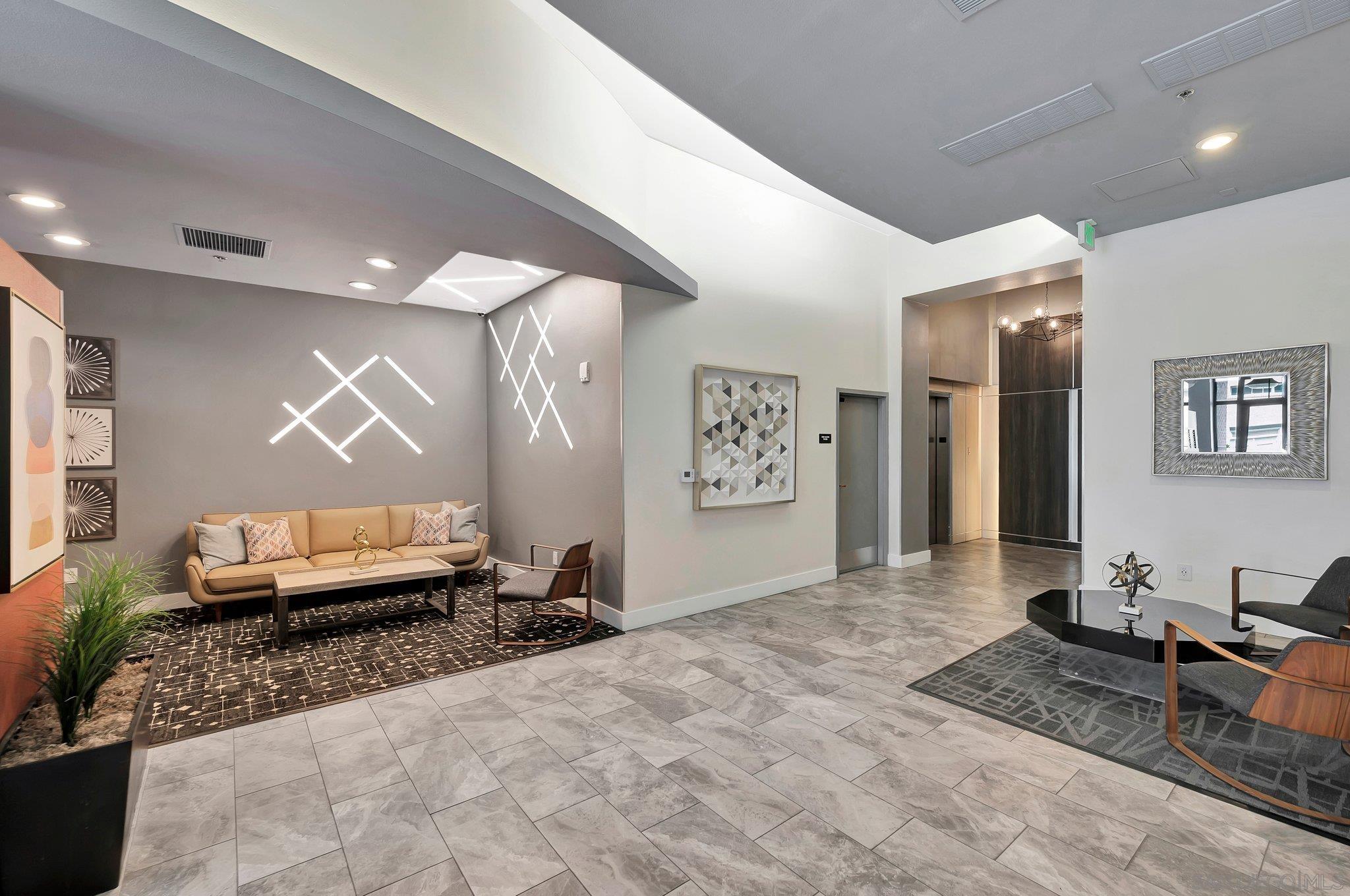 427 9th Ave 405