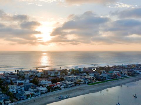 801-809  Liverpool Ct San Diego CA 92109