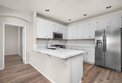 3739  Carmel View Rd  1 San Diego CA 92130