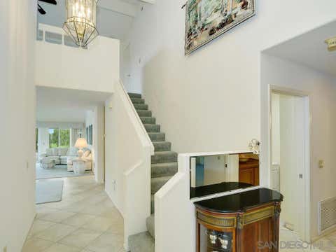 Featured picture for the property 240005652