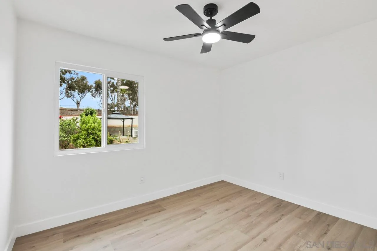 San Diego, California 92154, United States, 5 Bedrooms Bedrooms, ,3 BathroomsBathrooms,Residential,Pending,145063