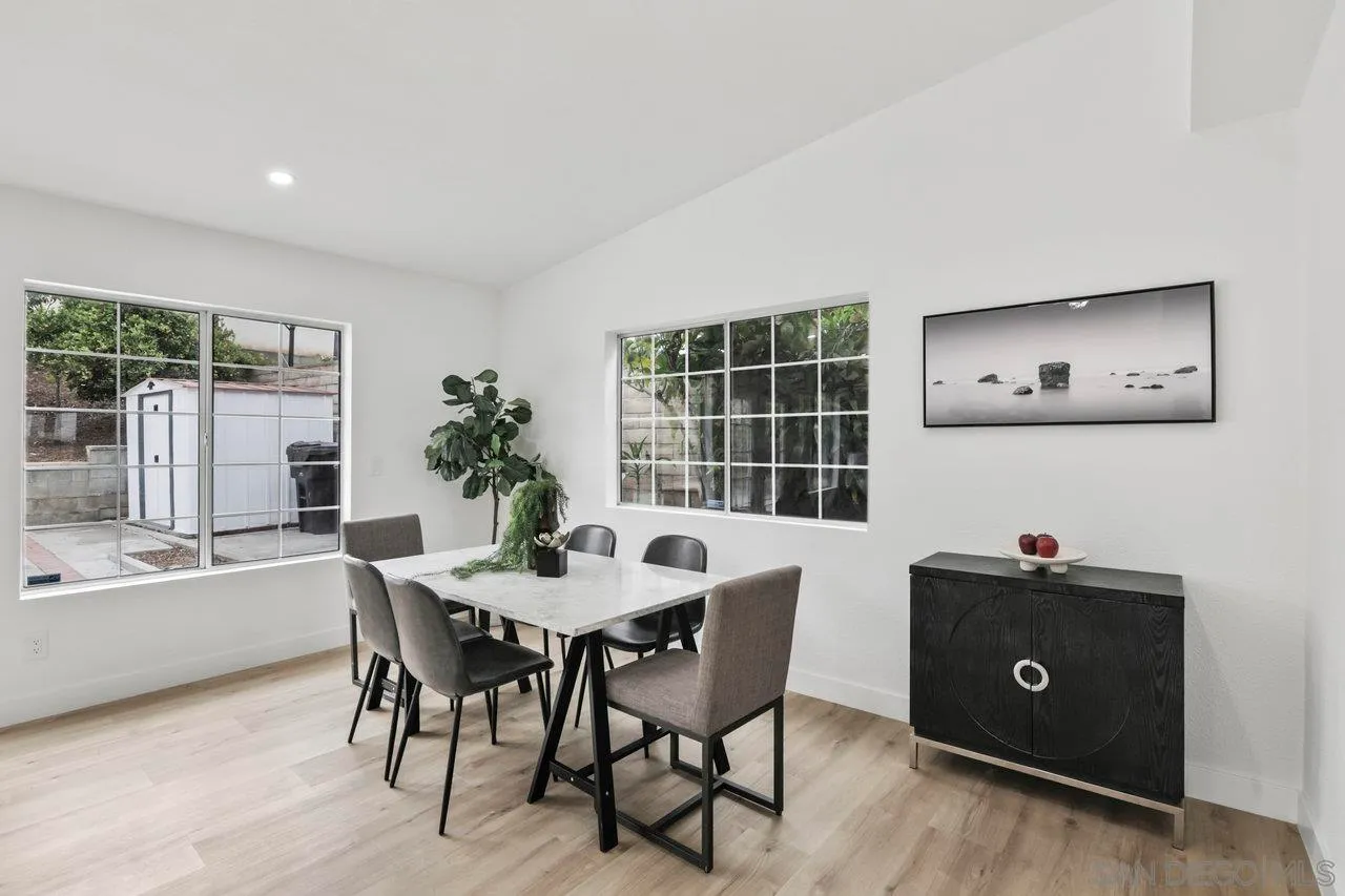 San Diego, California 92154, United States, 5 Bedrooms Bedrooms, ,3 BathroomsBathrooms,Residential,Pending,145063