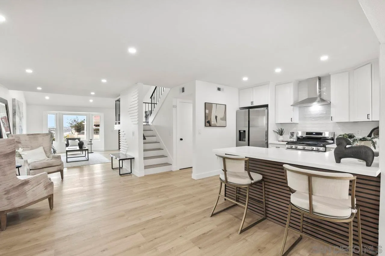 San Diego, California 92154, United States, 5 Bedrooms Bedrooms, ,3 BathroomsBathrooms,Residential,Pending,145063