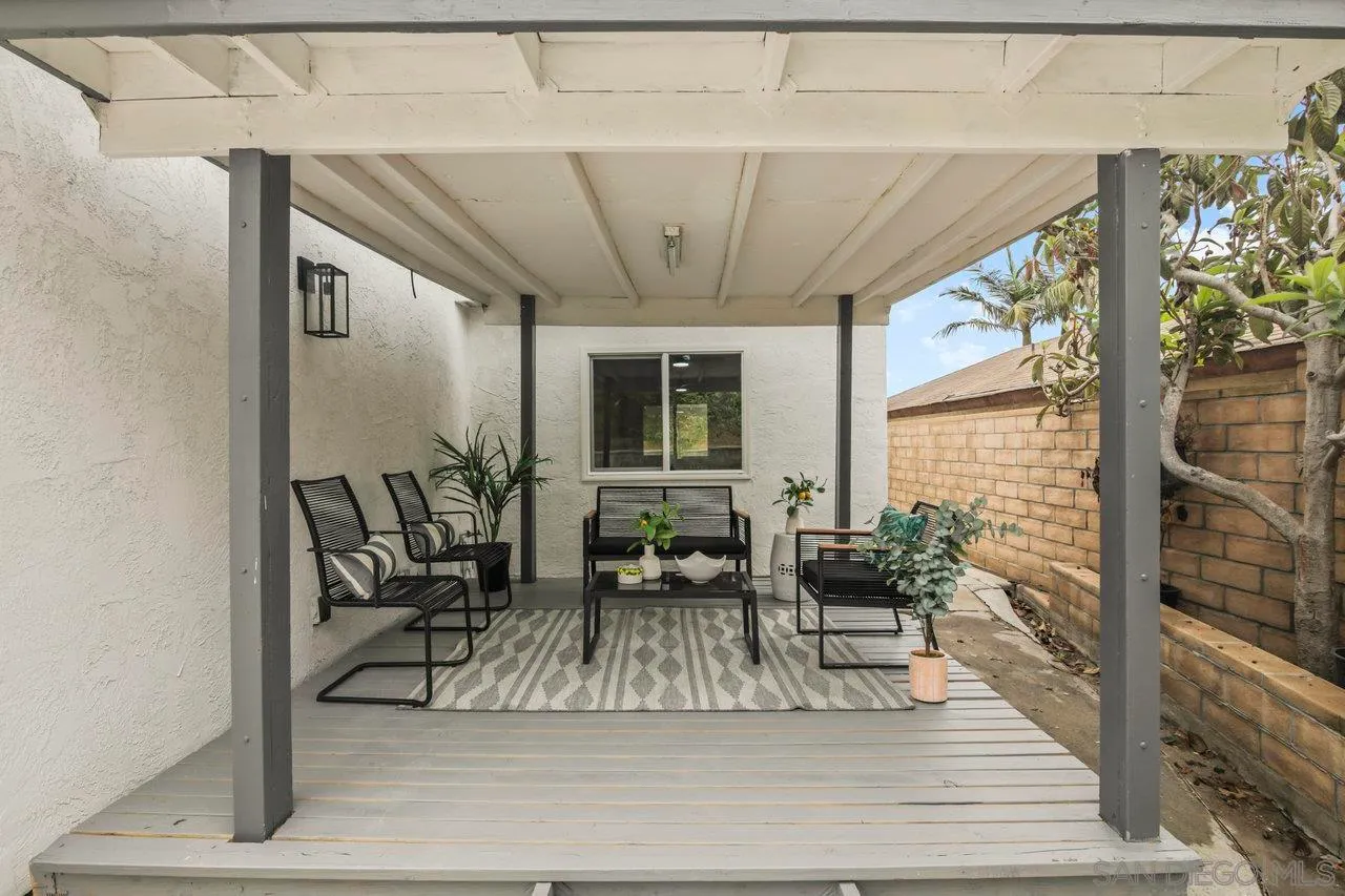 San Diego, California 92154, United States, 5 Bedrooms Bedrooms, ,3 BathroomsBathrooms,Residential,Pending,145063