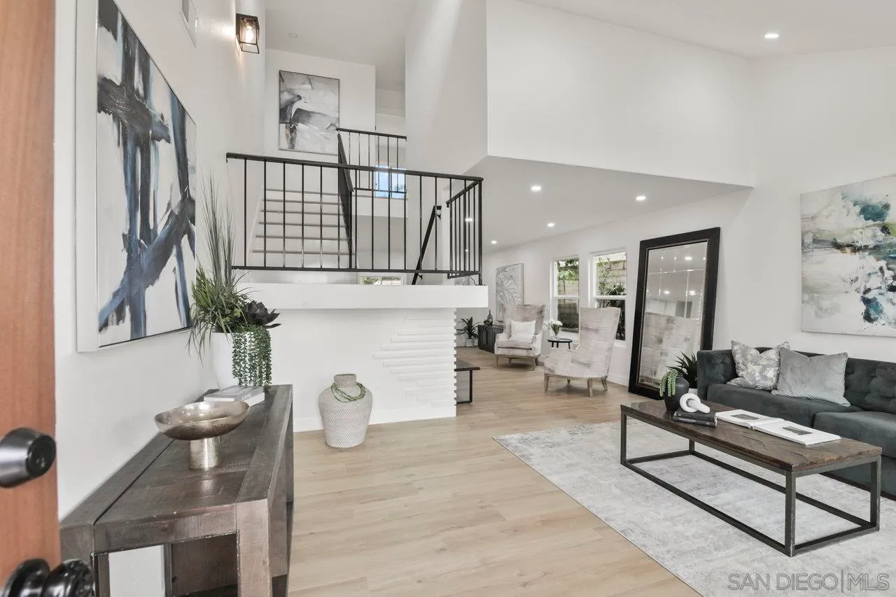 San Diego, California 92154, United States, 5 Bedrooms Bedrooms, ,3 BathroomsBathrooms,Residential,Pending,145063