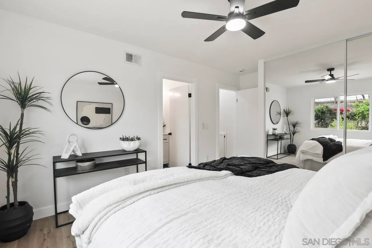 San Diego, California 92154, United States, 5 Bedrooms Bedrooms, ,3 BathroomsBathrooms,Residential,Pending,145063