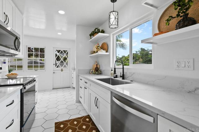 4055 Bernice Drive