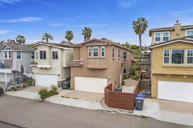 417 N Cedros Avenue