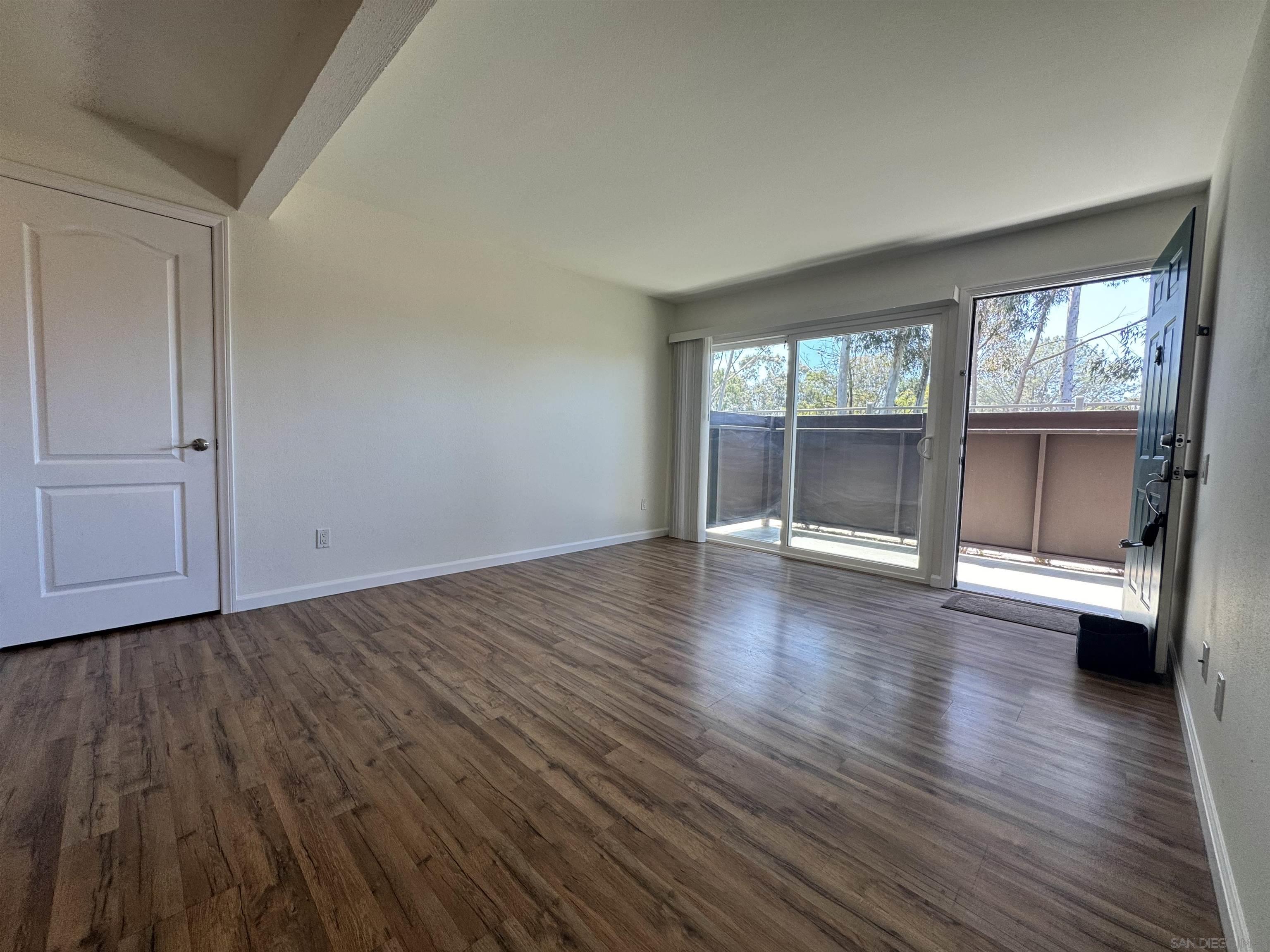 3454 Castle Glen Dr 123