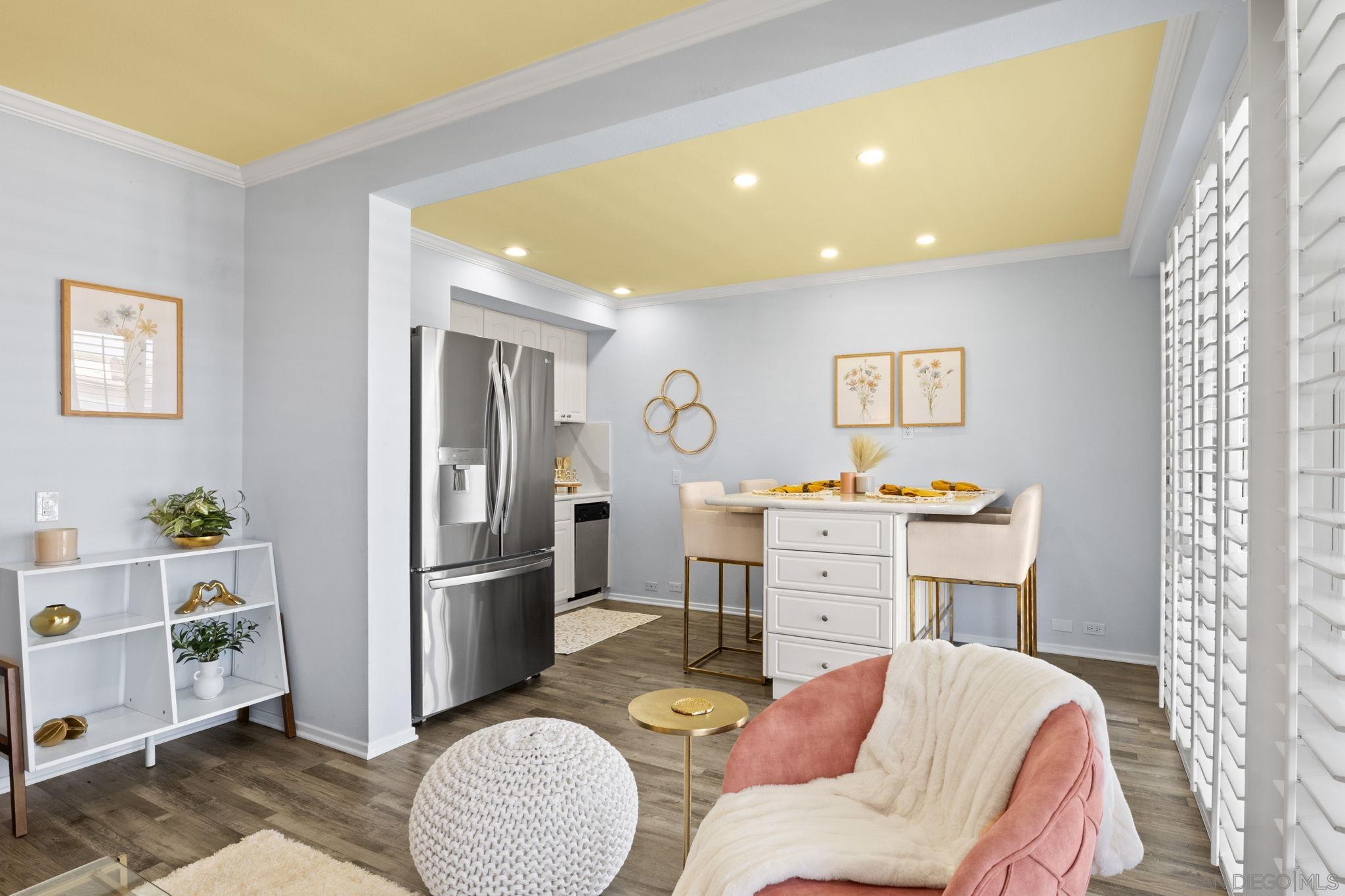 1021 Scott Street 256