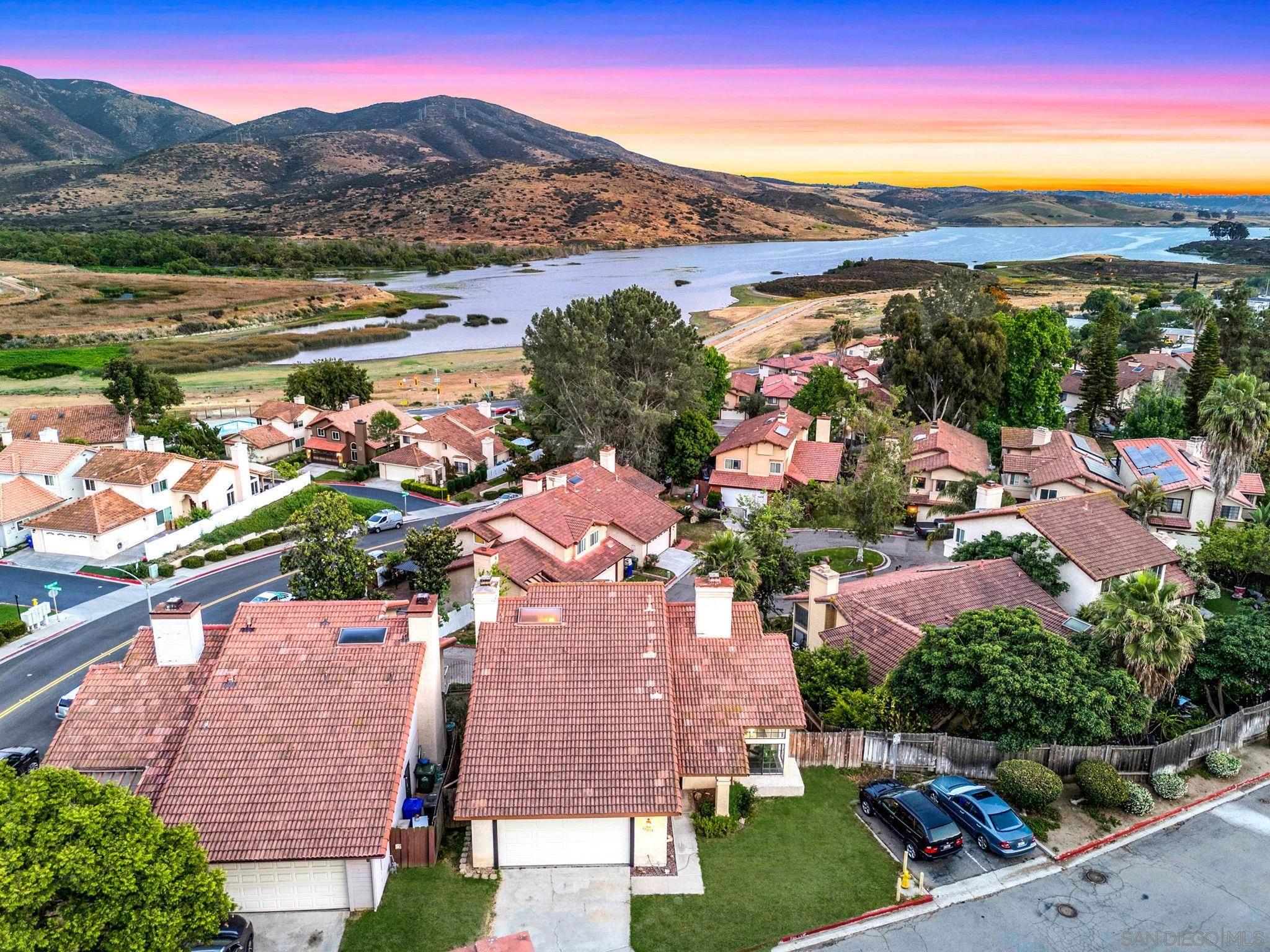10059 Carissa Ln