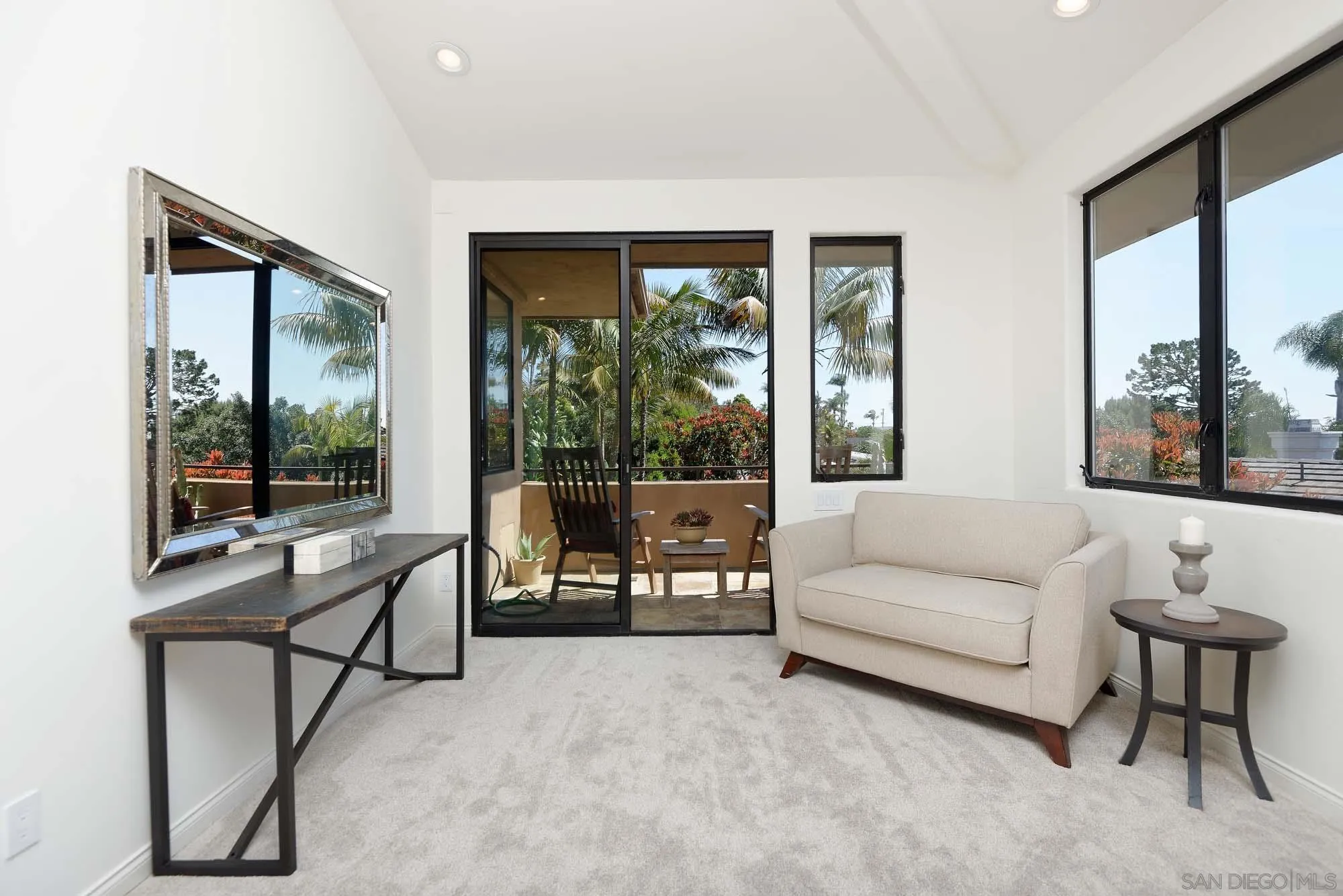 La Jolla, California 92037, United States, 4 Bedrooms Bedrooms, ,4 BathroomsBathrooms,Residential,Coming Soon,94242