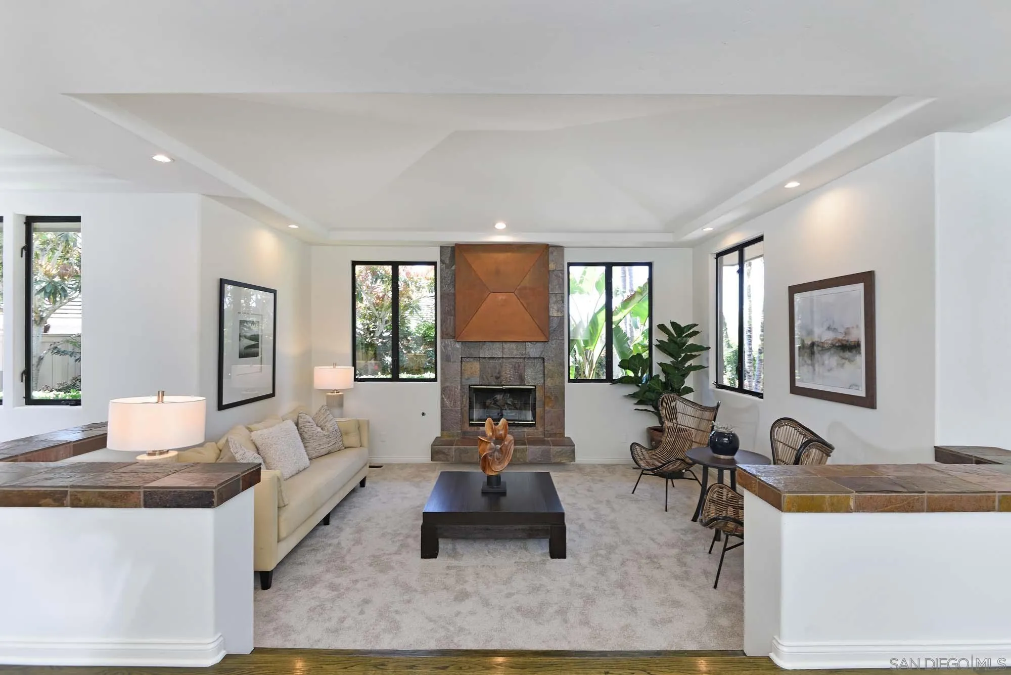 La Jolla, California 92037, United States, 4 Bedrooms Bedrooms, ,4 BathroomsBathrooms,Residential,Coming Soon,94242