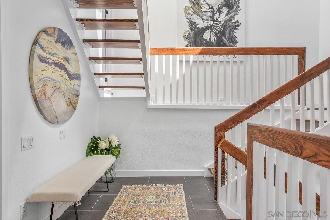 6923 Camino Pacheco