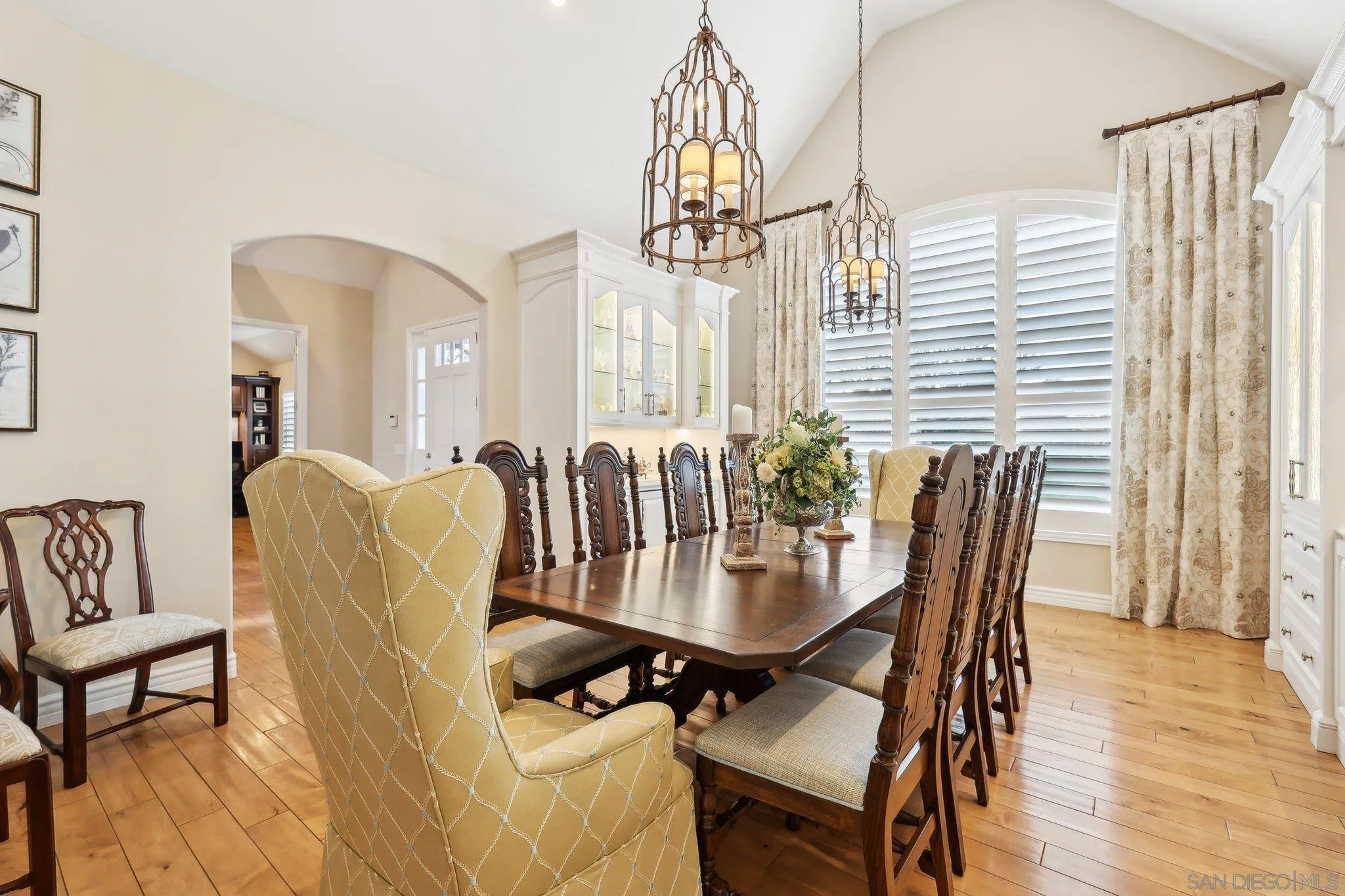 Poway, California 92064, United States, 4 Bedrooms Bedrooms, ,6 BathroomsBathrooms,Residential,Active,2789