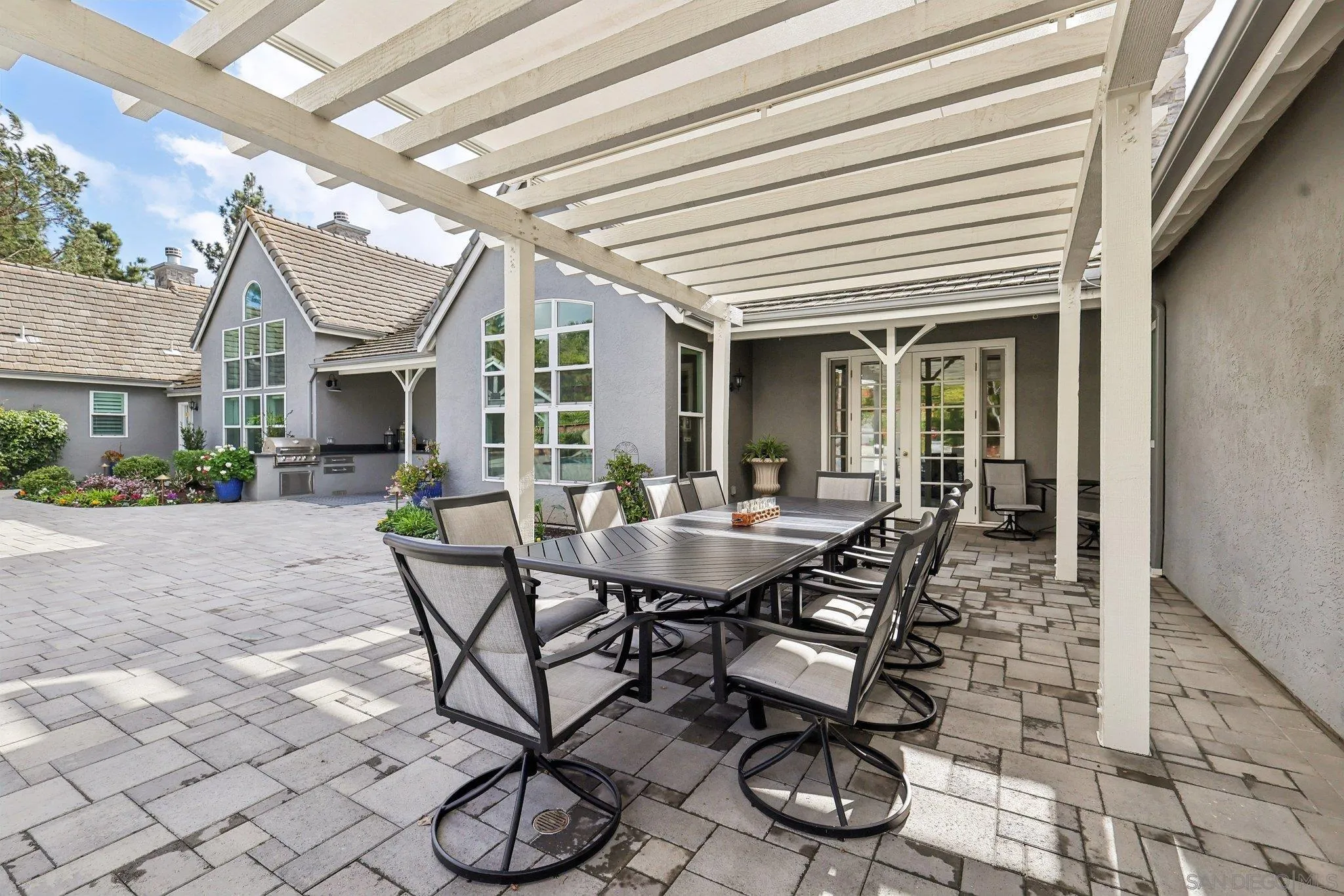 Poway, California 92064, United States, 4 Bedrooms Bedrooms, ,6 BathroomsBathrooms,Residential,Active,2789