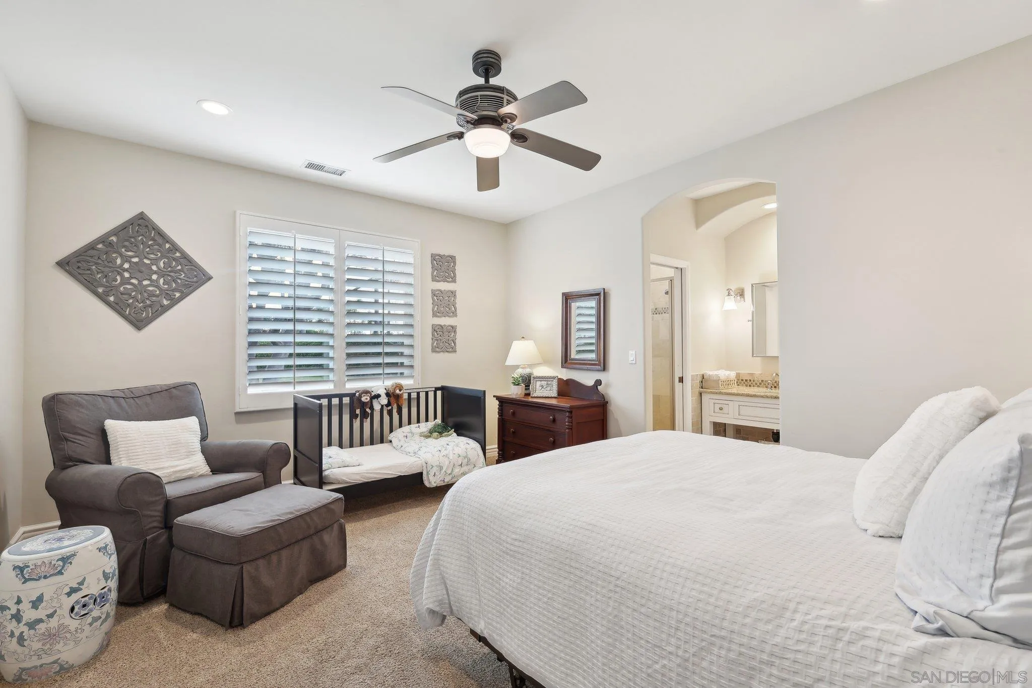 Poway, California 92064, United States, 4 Bedrooms Bedrooms, ,6 BathroomsBathrooms,Residential,Active,2789