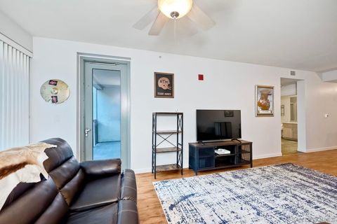 Tiny photo for 1150 J St #406, San Diego, CA 92101 (MLS # 250026443)