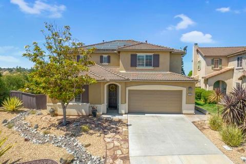 320 Corte Castillo Chula Vista CA 91914