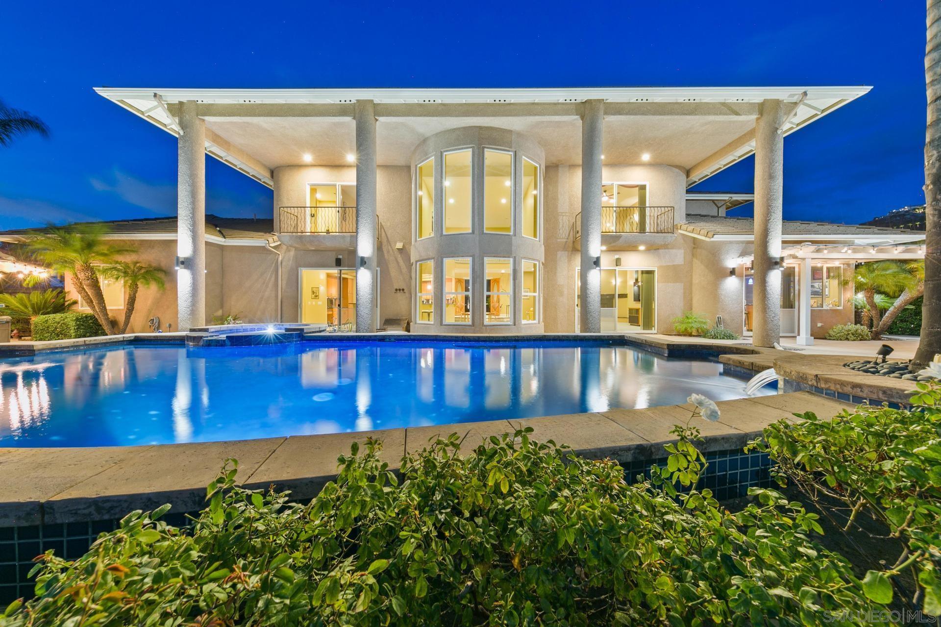 836 Camelot Pkwy