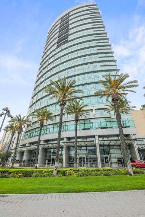 Tiny photo for 165 6Th Avenue #2504, San Diego, CA 92101 (MLS # NDP2505921)