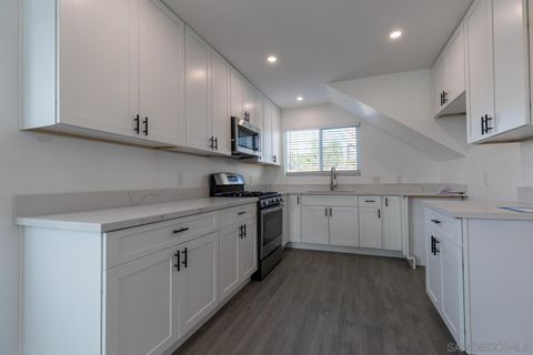 274  Emerson St Chula Vista CA 91911