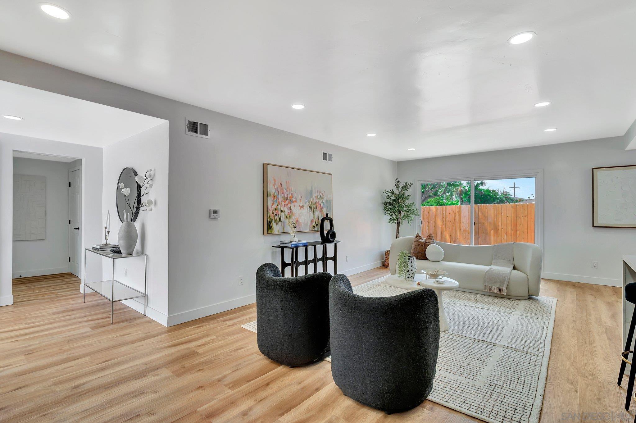2244 Milton Ct