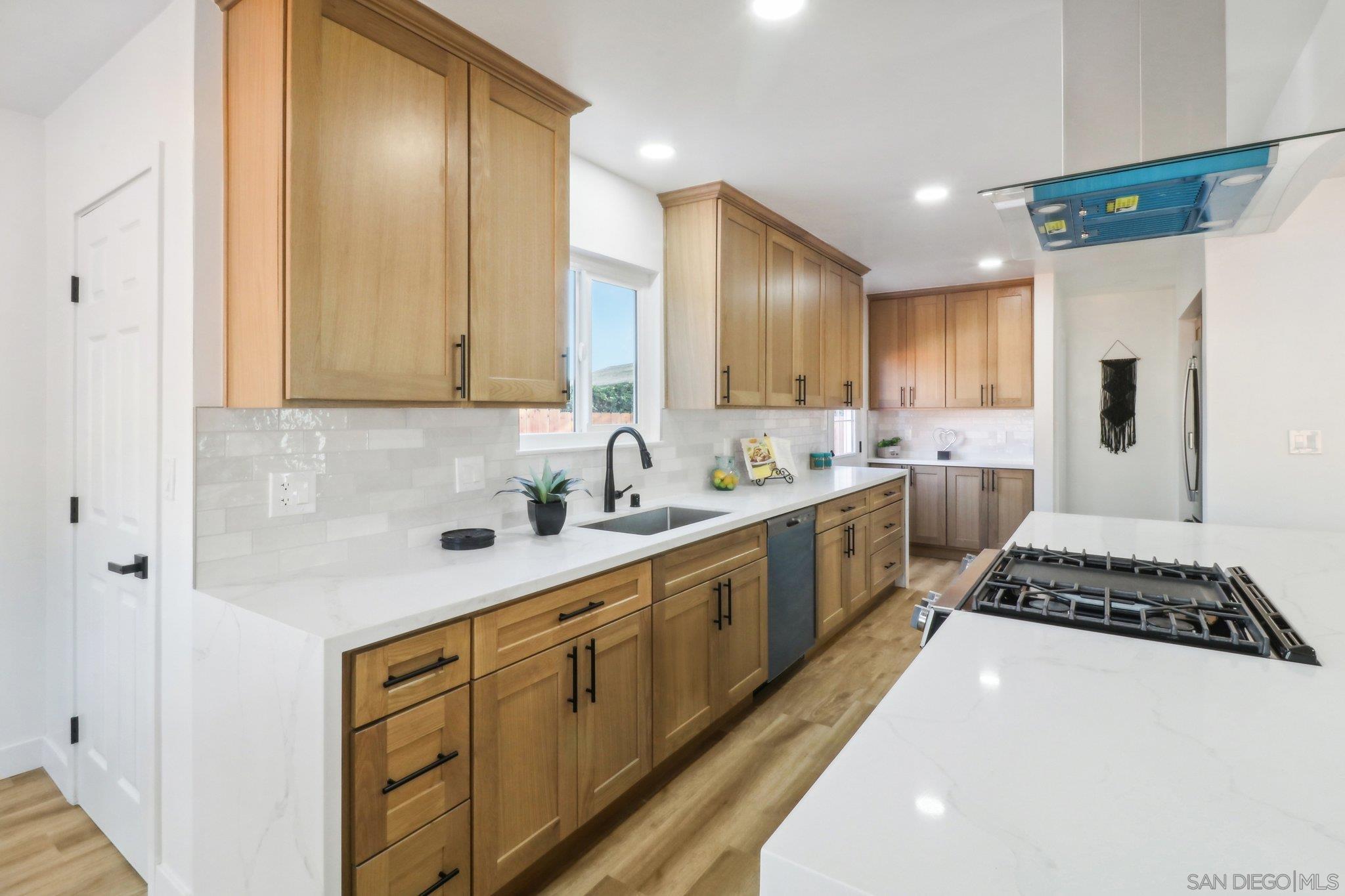 2244 Milton Ct