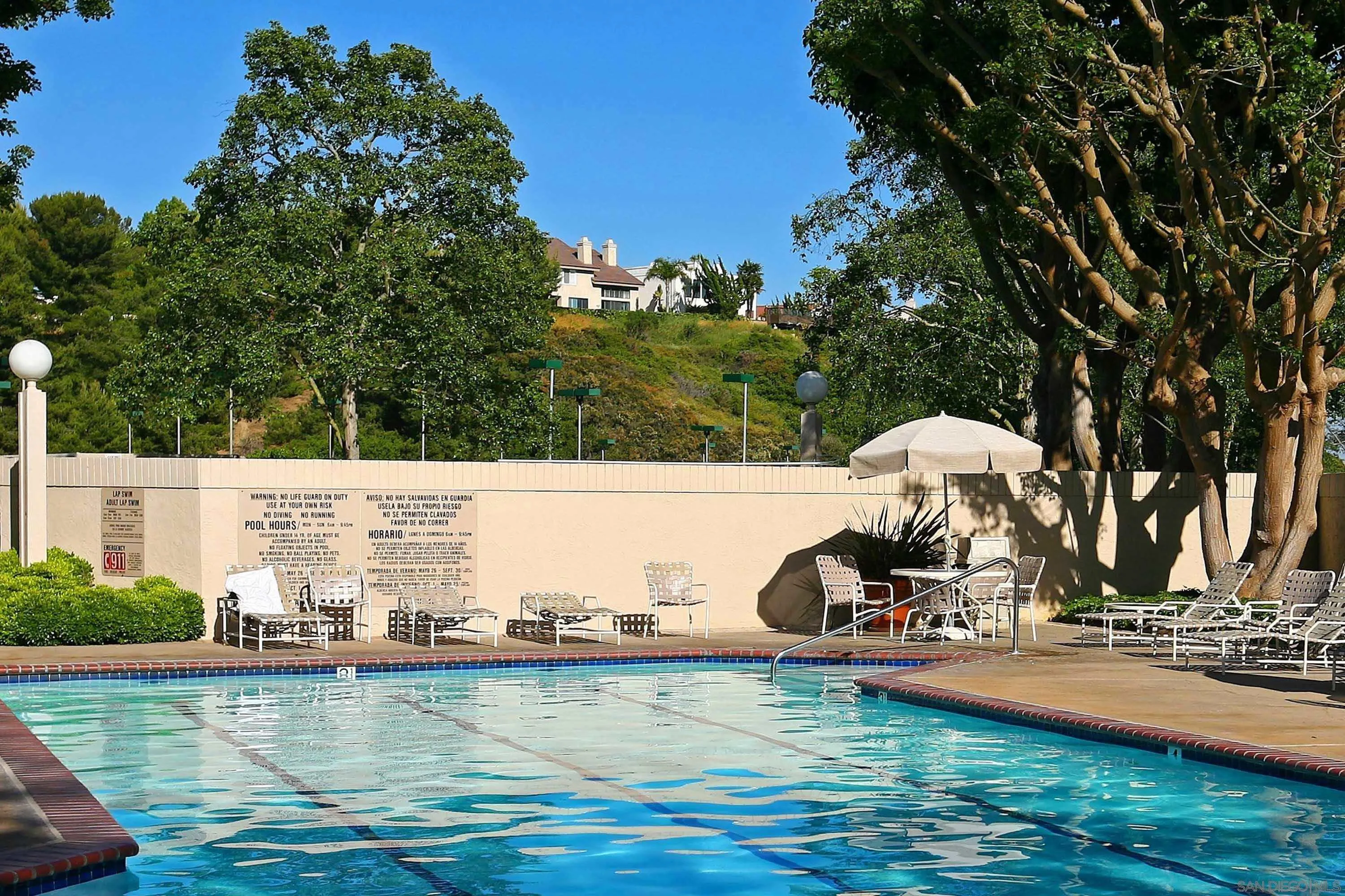 La Jolla, California 92037, United States, 2 Bedrooms Bedrooms, ,3 BathroomsBathrooms,Residential,Active,111303