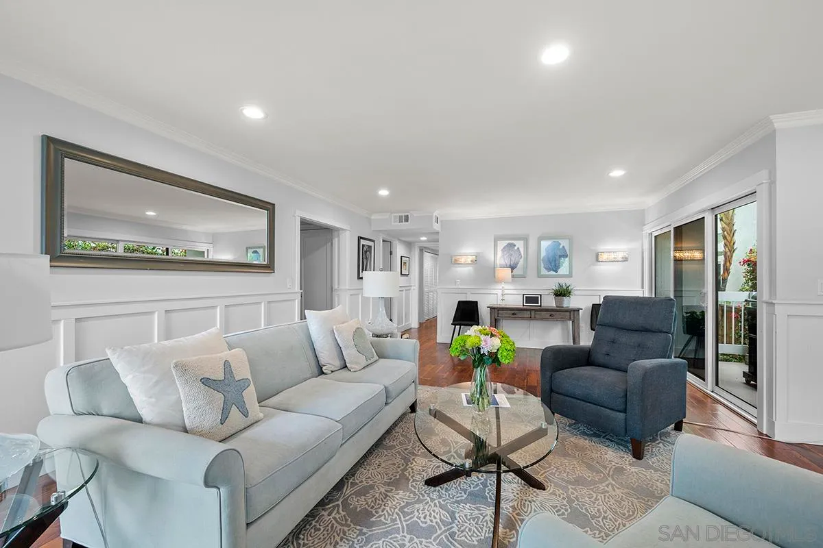 Coronado, California 92118, United States, 2 Bedrooms Bedrooms, ,2 BathroomsBathrooms,Residential,Active,94863