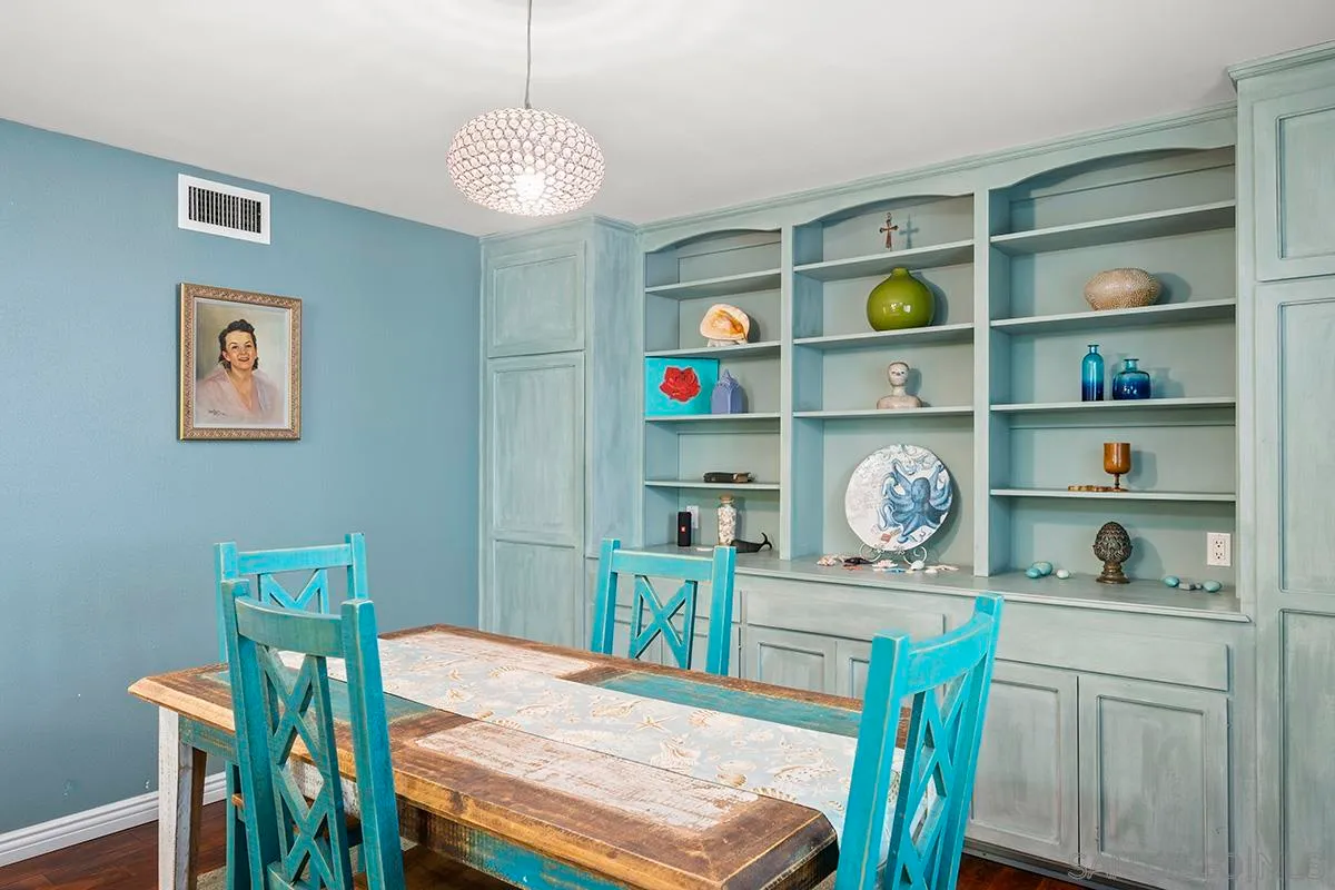 Coronado, California 92118, United States, 2 Bedrooms Bedrooms, ,2 BathroomsBathrooms,Residential,Active,94863