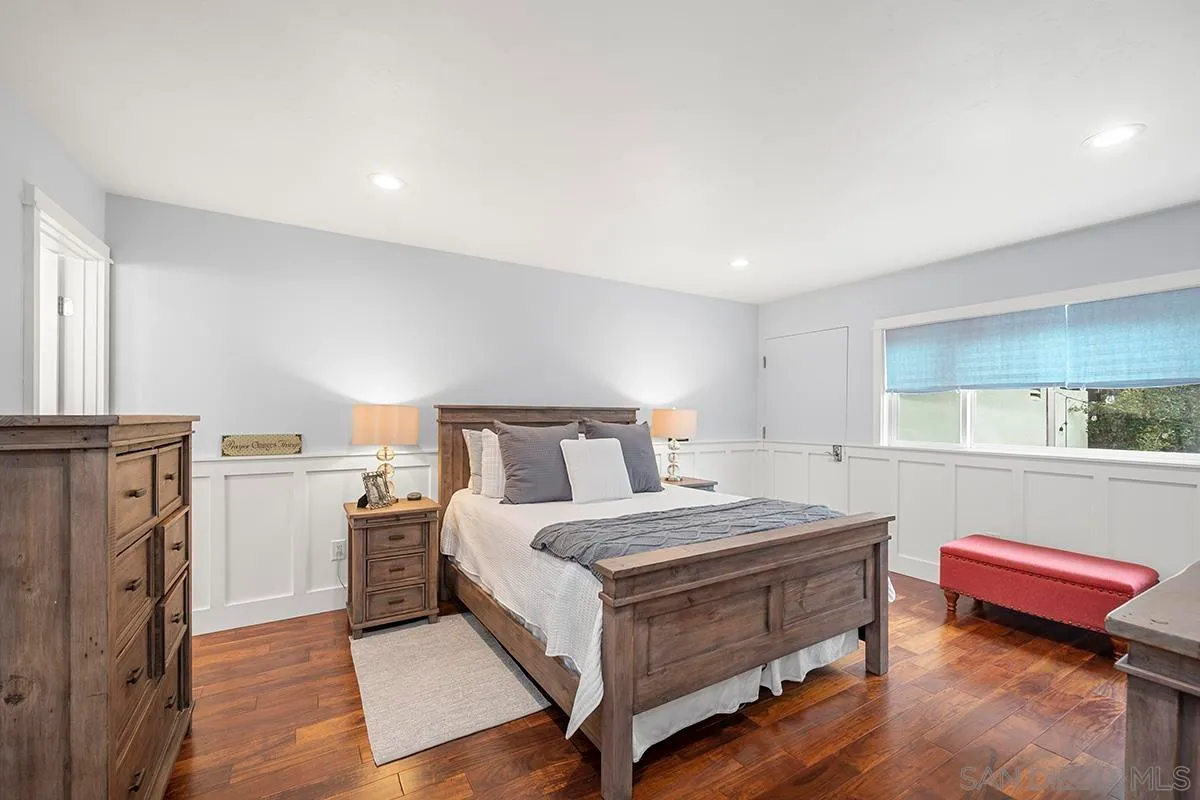 Coronado, California 92118, United States, 2 Bedrooms Bedrooms, ,2 BathroomsBathrooms,Residential,Active,94863