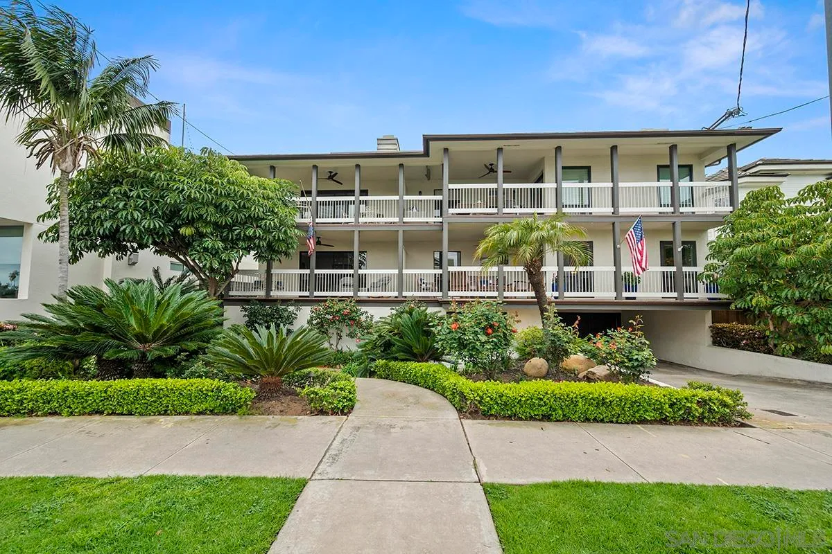 Coronado, California 92118, United States, 2 Bedrooms Bedrooms, ,2 BathroomsBathrooms,Residential,Active,94863