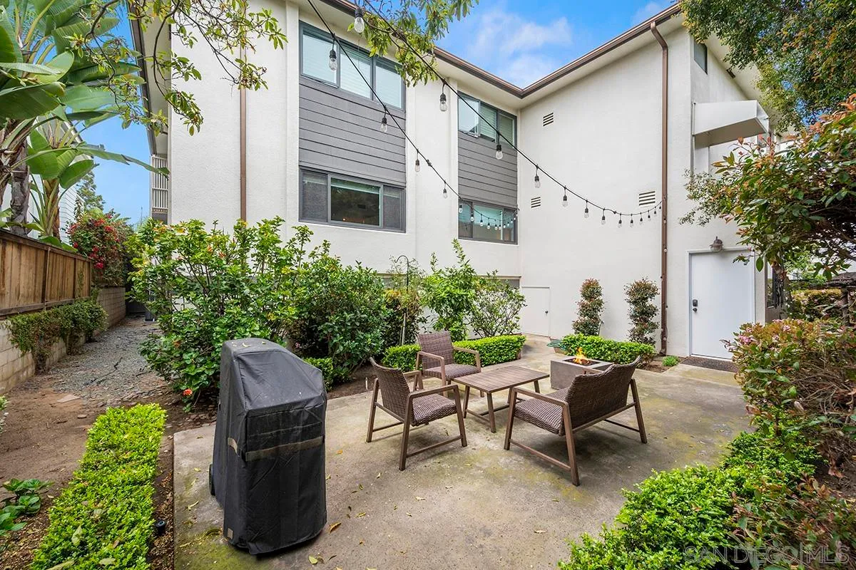 Coronado, California 92118, United States, 2 Bedrooms Bedrooms, ,2 BathroomsBathrooms,Residential,Active,94863