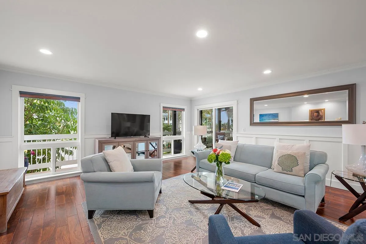 Coronado, California 92118, United States, 2 Bedrooms Bedrooms, ,2 BathroomsBathrooms,Residential,Active,94863