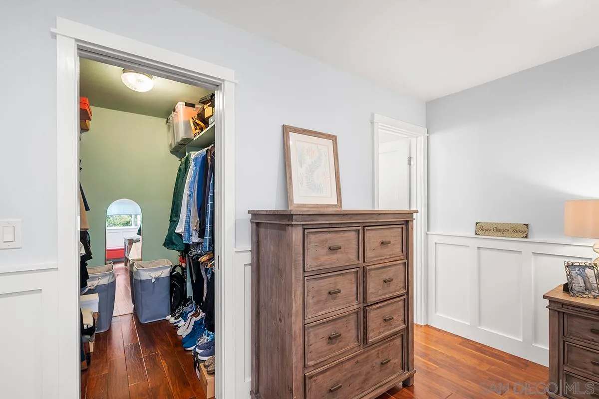 Coronado, California 92118, United States, 2 Bedrooms Bedrooms, ,2 BathroomsBathrooms,Residential,Active,94863