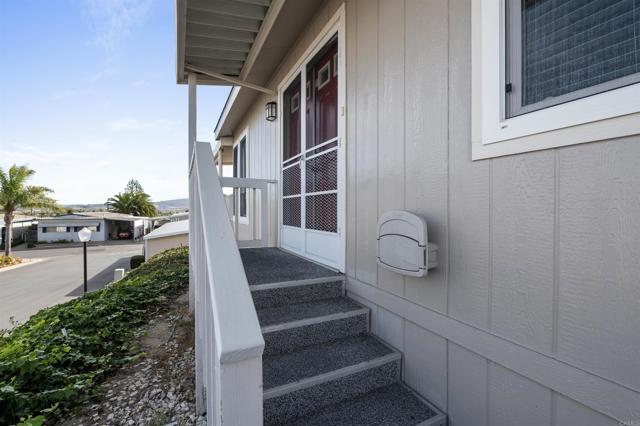 3535 Linda Vista