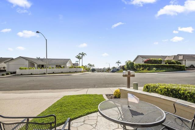 1022 Daisy Avenue