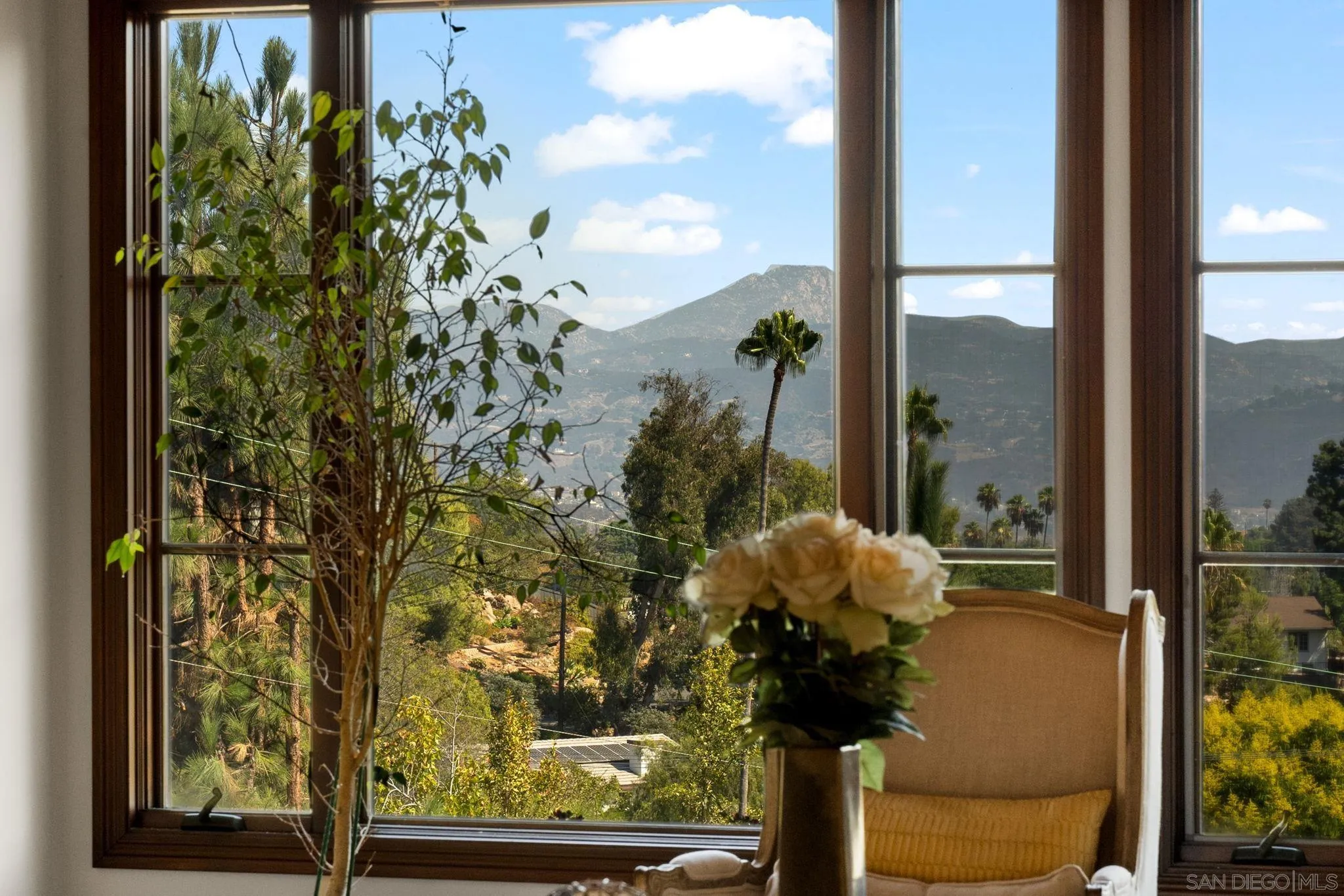 La Mesa, California 91941, United States, 4 Bedrooms Bedrooms, ,3 BathroomsBathrooms,Residential,Pending,80654